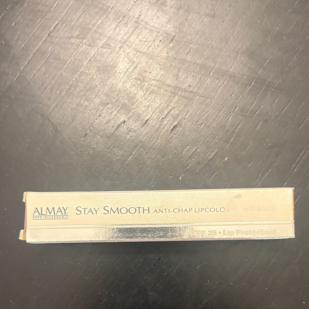 Almay Stay Smooth Anti-Chap Lipcolor in Gold Box